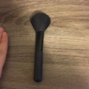 Makeup brush